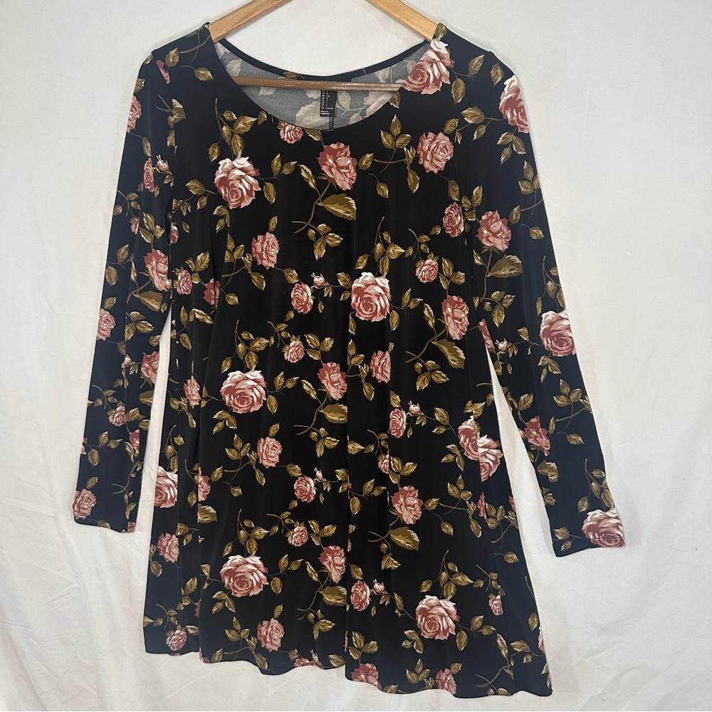 Forever 21 Floral Long Sleeve Dress - Black and Pink